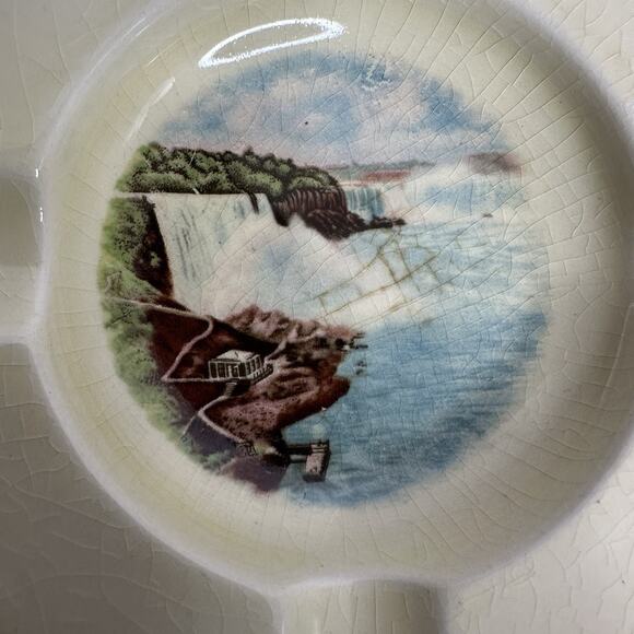 Royal Winton 4”x4” Trinket Dish Ashtrays Niagara Falls Lot Of 2￼ - Picture 3 of 11
